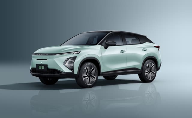 Omoda E5 