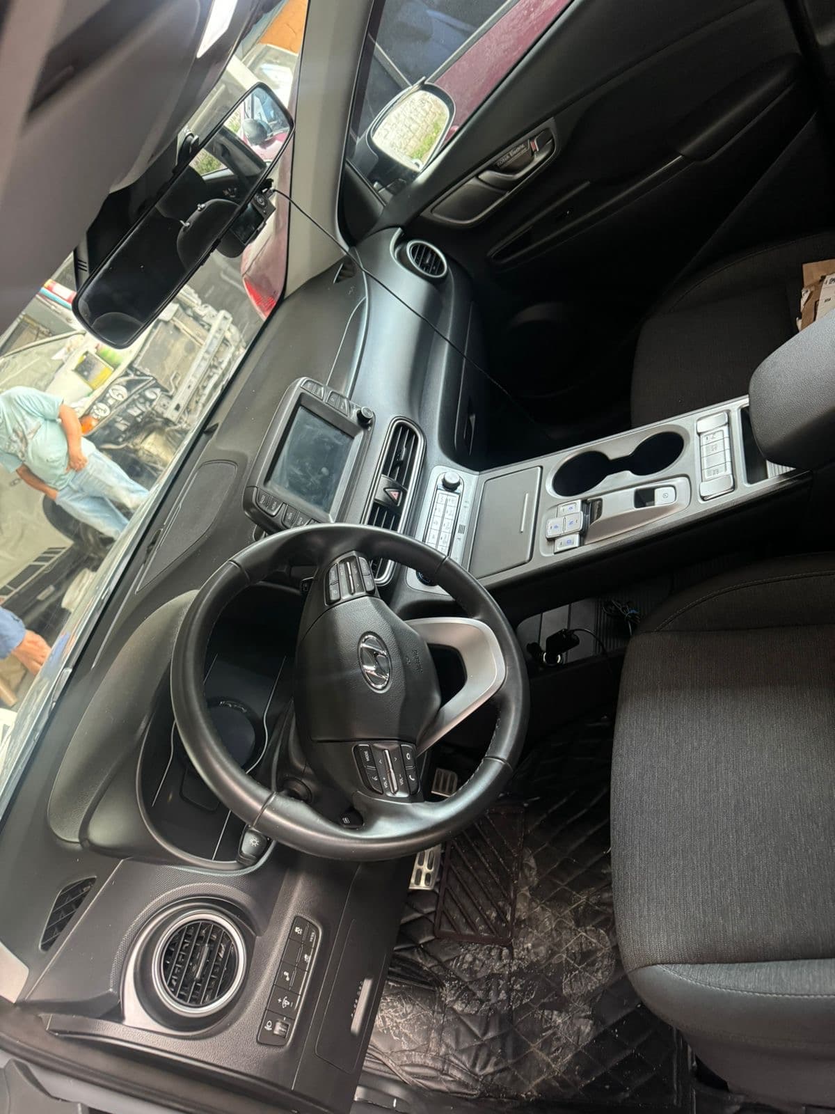 GAC Aion V